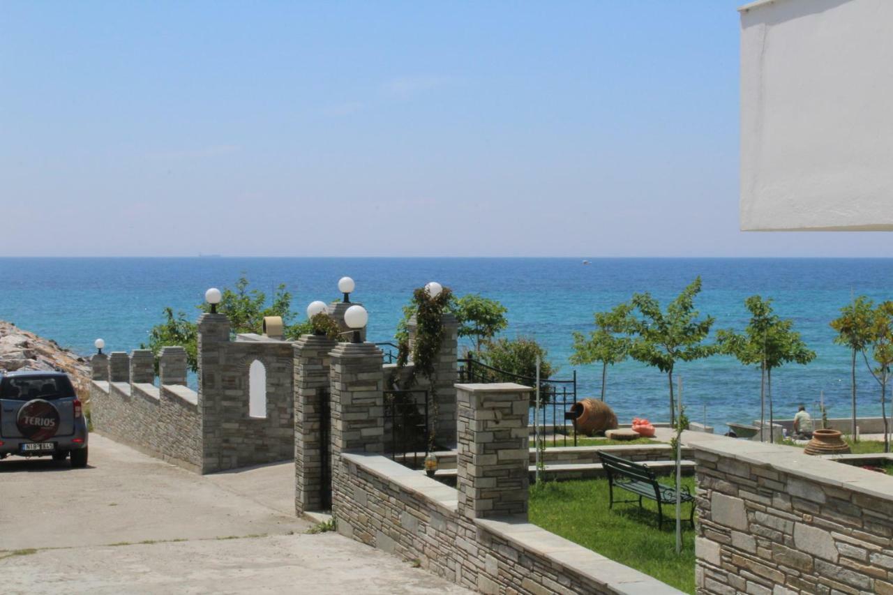 Kordela Studios Nea Skioni Exterior photo